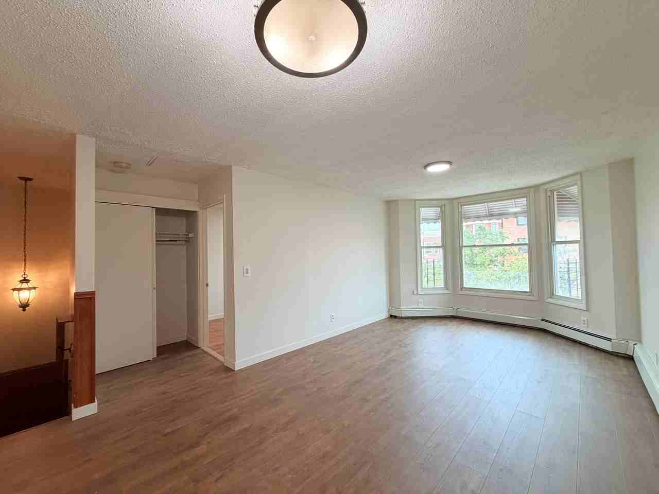 1029 Kelly St #2 - Photo 7 of 13