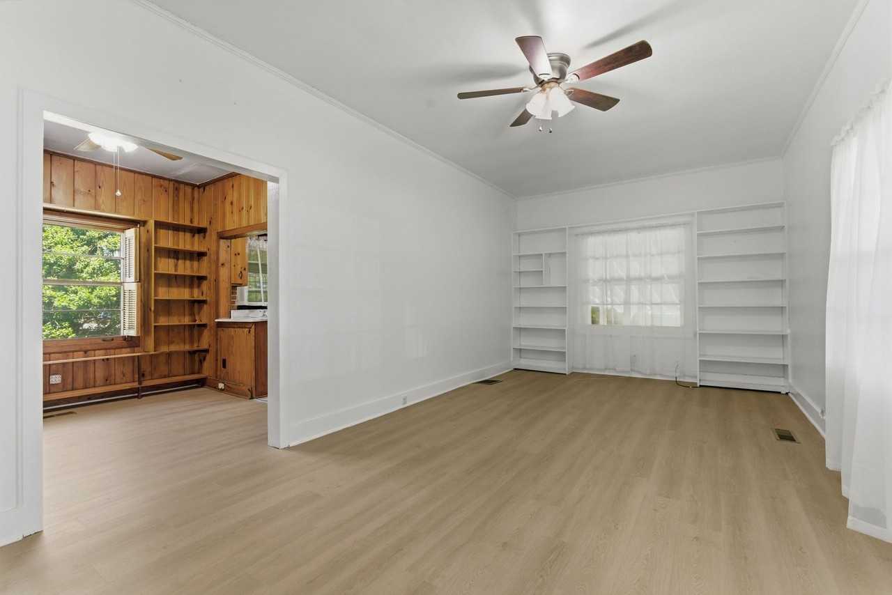 3007 Dabbs Ave - Photo 5 of 20