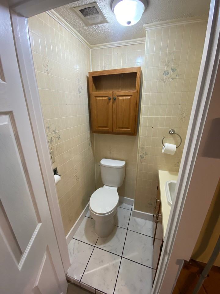 166 Newland Ave #3 - Photo 3 of 16