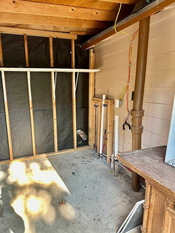 122 Collins Ct - Photo 3 of 6