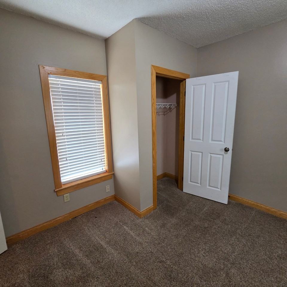508 Cross St #508 - Photo 5 of 13