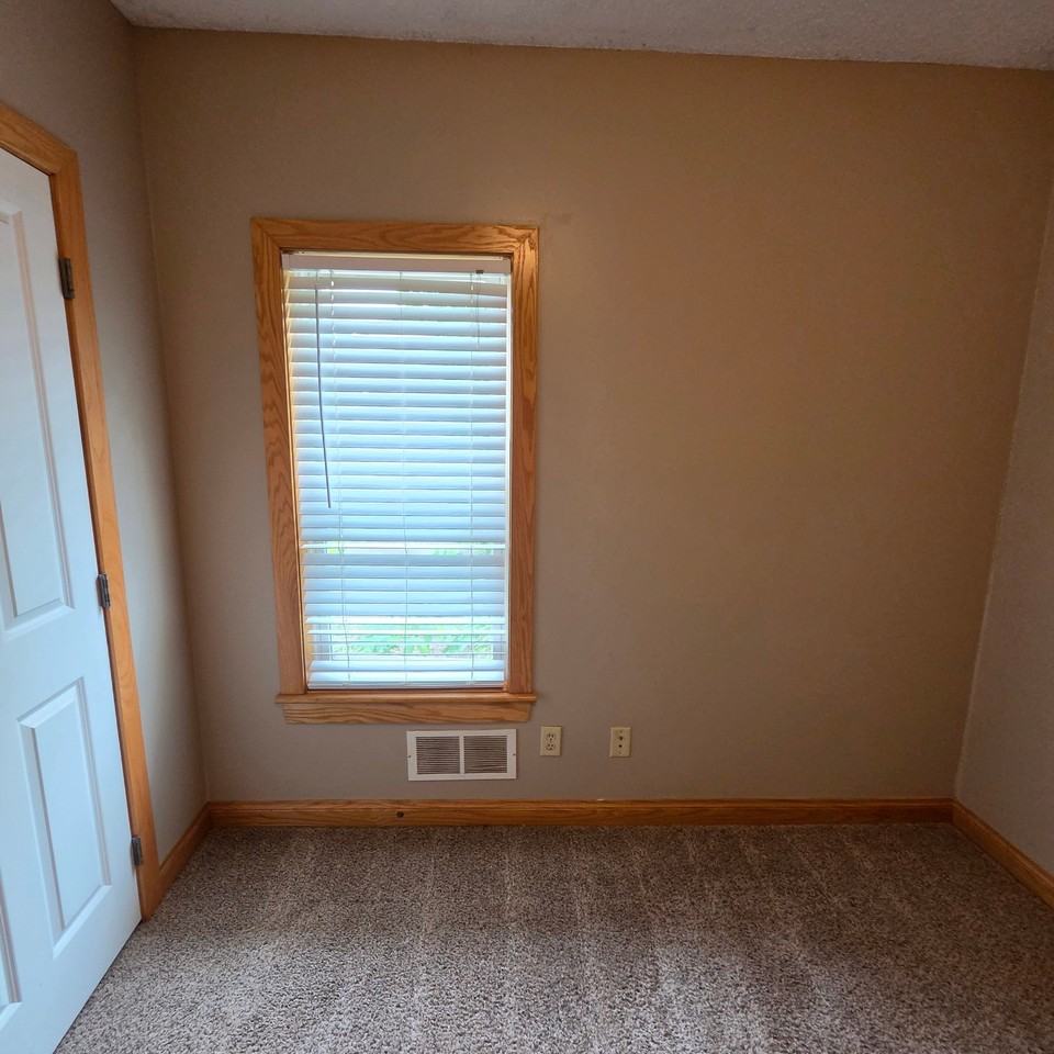 508 Cross St #508 - Photo 6 of 13