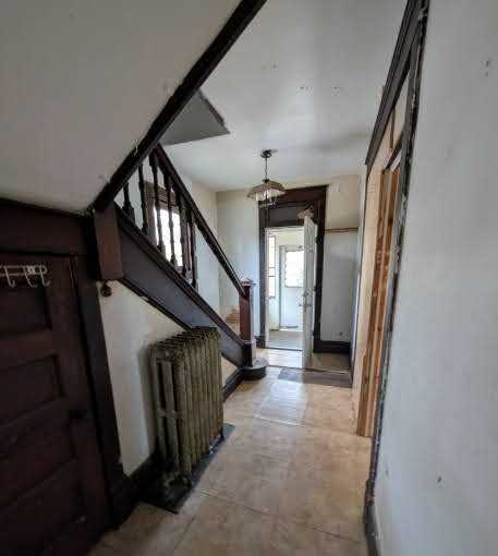 1104 W Smith St - Photo 5 of 20