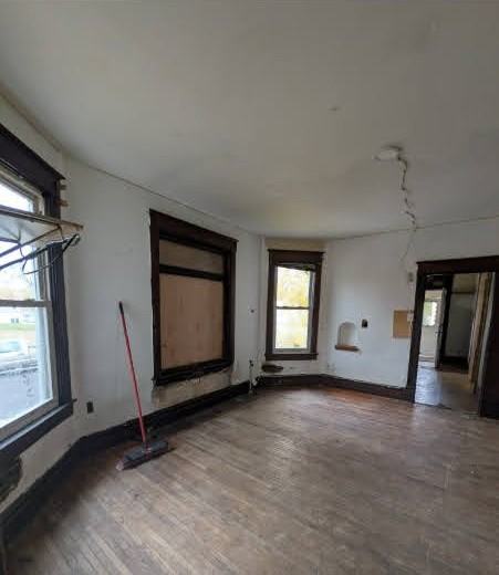 1104 W Smith St - Photo 6 of 20