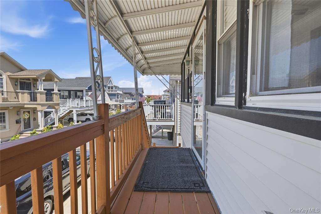 90 Oregon Street - Photo 2 of 12