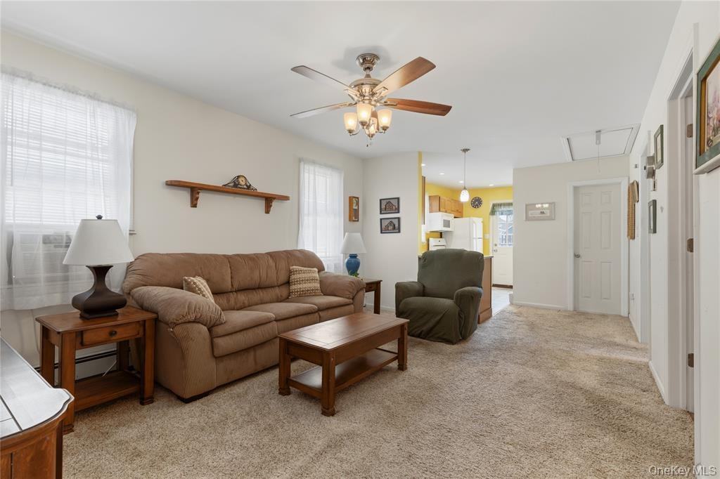 90 Oregon Street - Photo 6 of 12