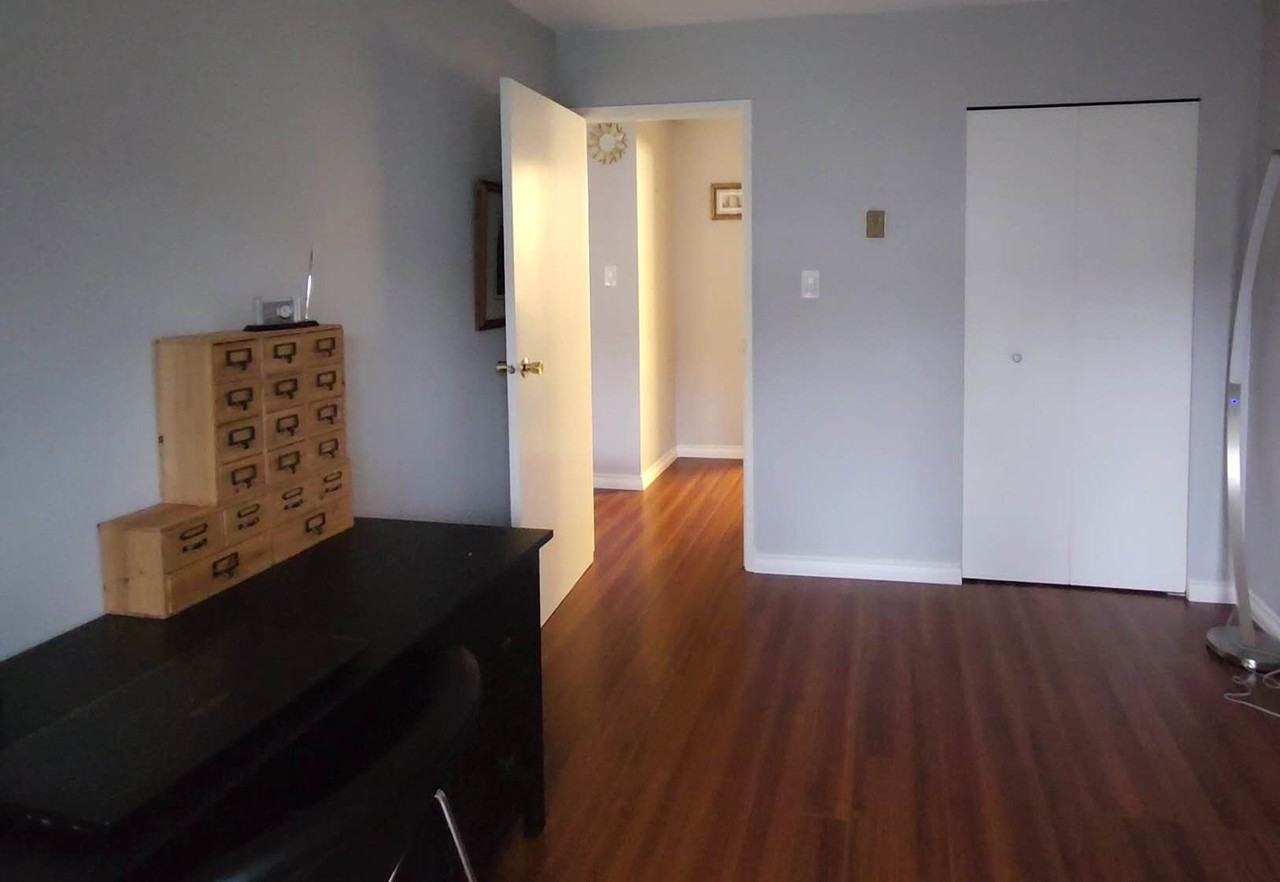 1000 Howie Avenue - Photo 6 of 13