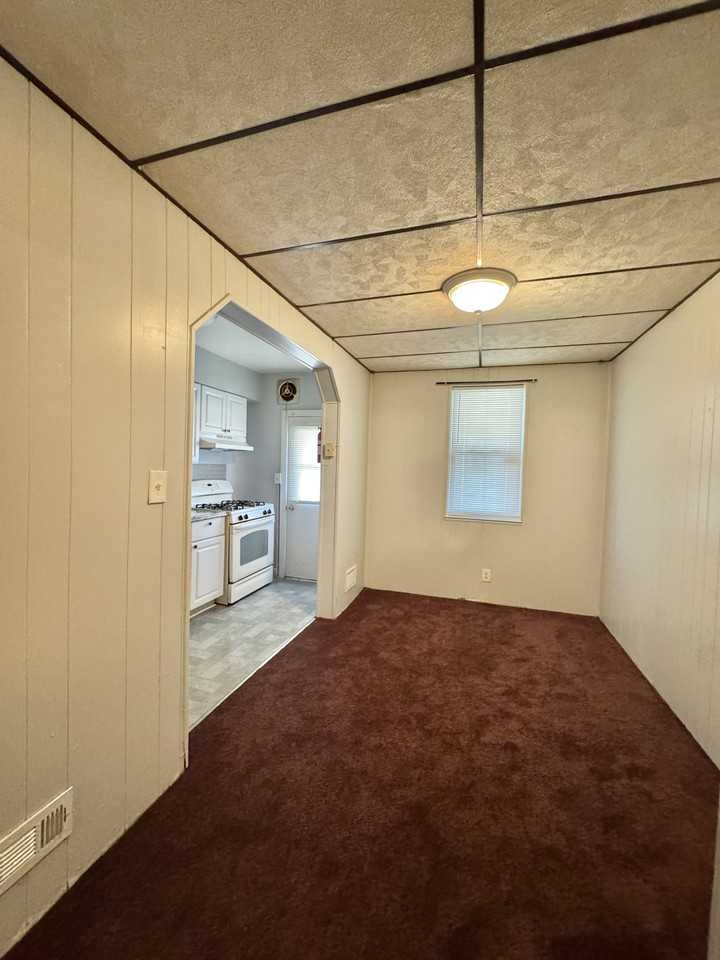303 Allendale St #NA - Photo 7 of 10