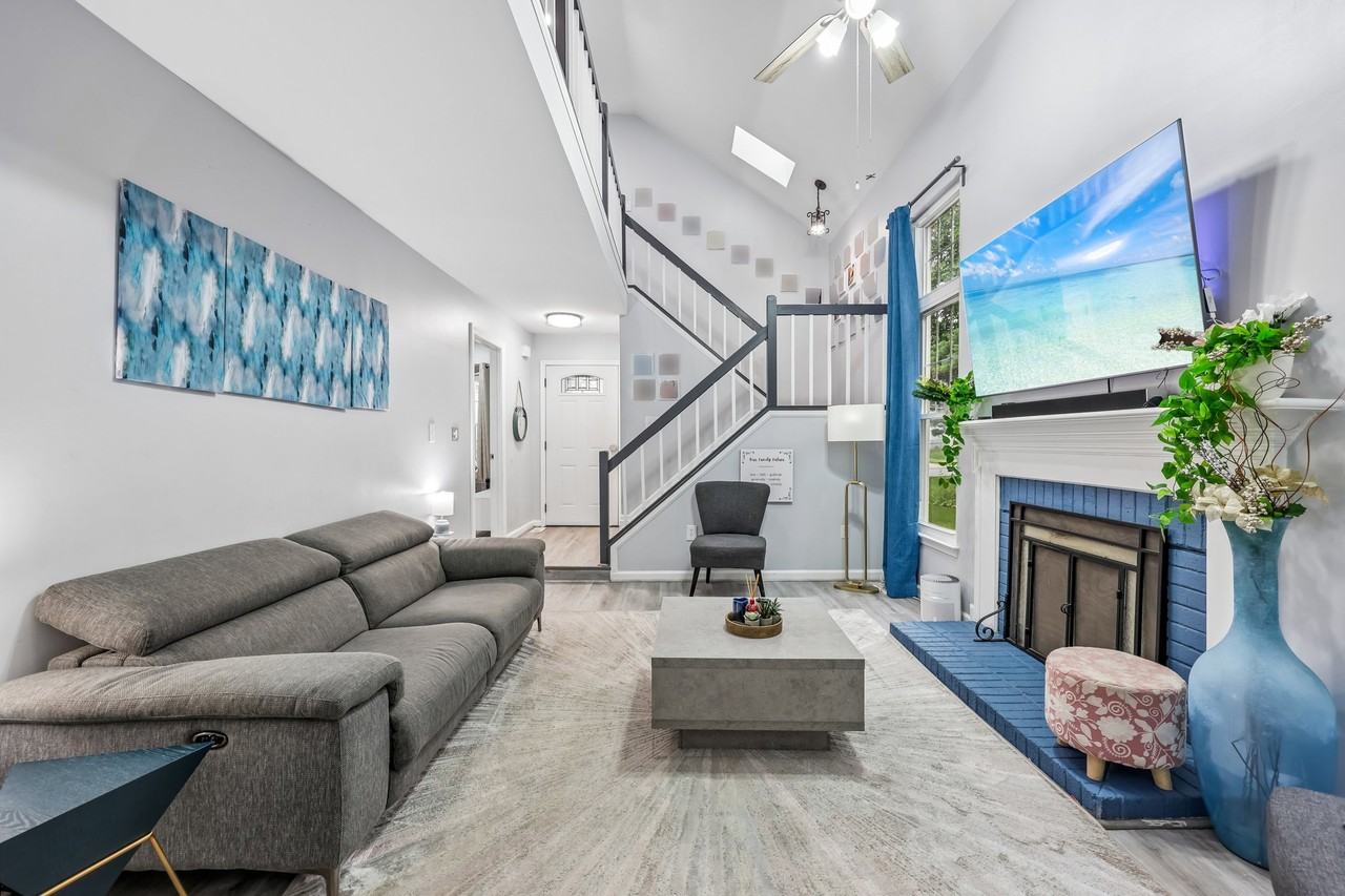 3106 Fennegan Ct #NA - Photo 2 of 34