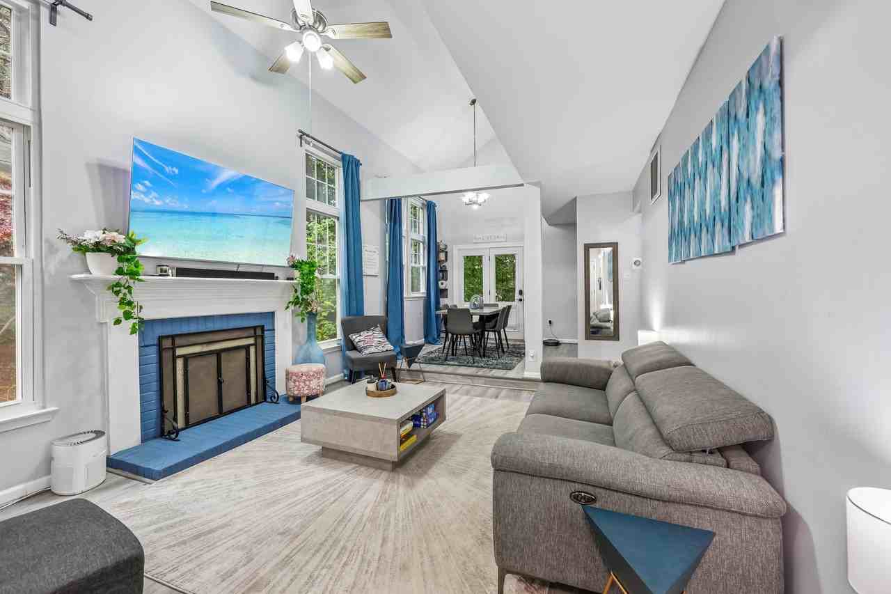 3106 Fennegan Ct #NA - Photo 3 of 34