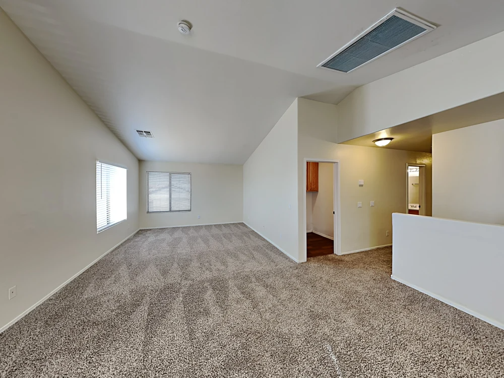 10514 W Alvarado Rd #NA - Photo 7 of 12
