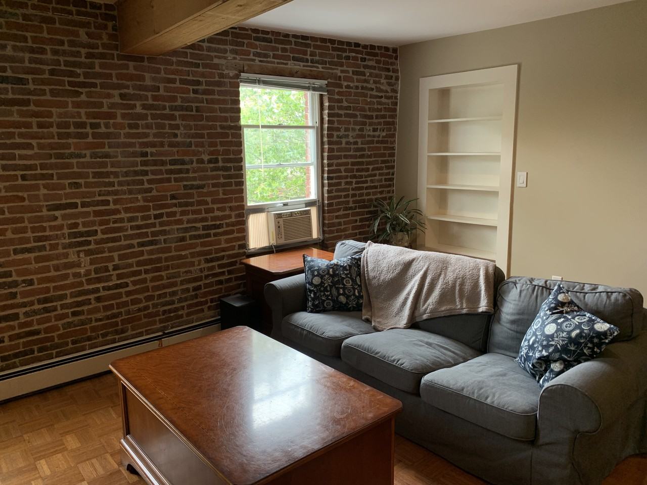 105 W Merrimack St #3 - Photo 5 of 12