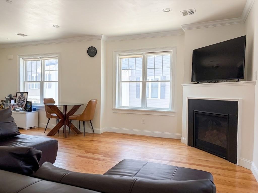 150 Quincy Ave #4E - Photo 6 of 36