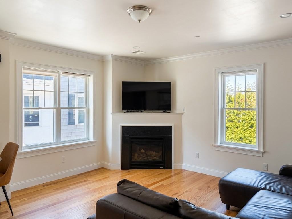 150 Quincy Ave #4E - Photo 7 of 36