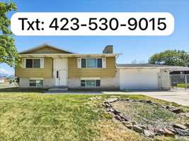 featured image of 2612 W Castle Oaks Cir #NA