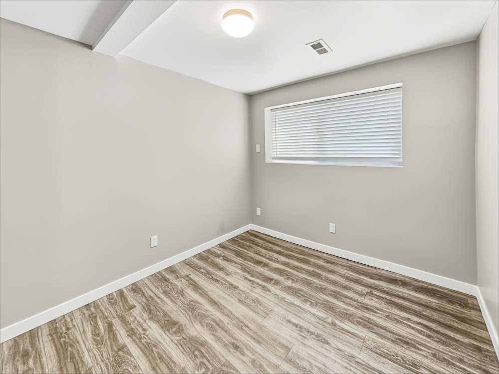 2612 W Castle Oaks Cir #NA - Photo 7 of 13