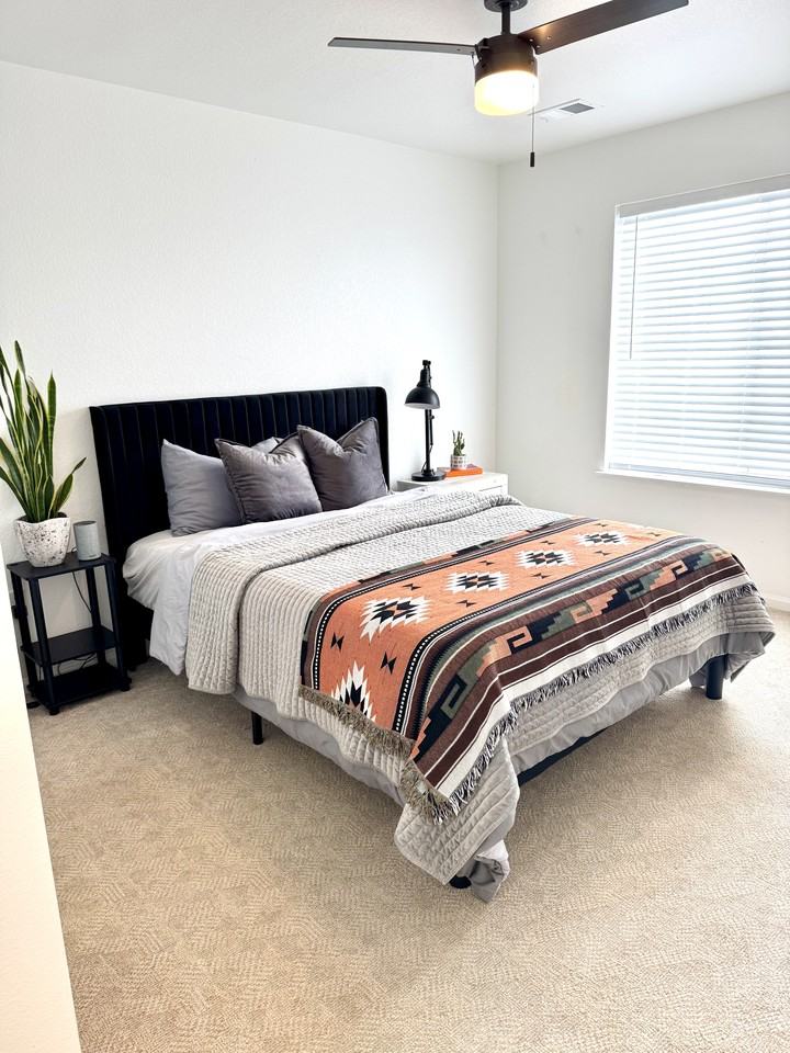 6866 Petunia Pl #NA - Photo 3 of 36