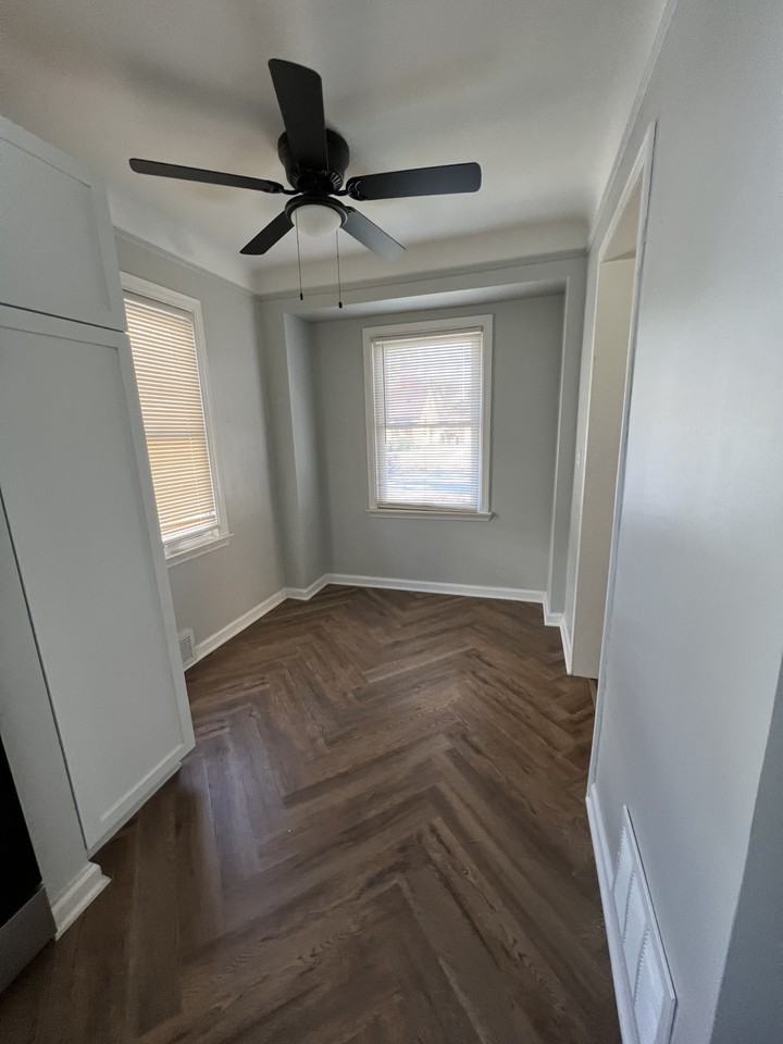 3620 Monroe St #NA - Photo 3 of 18