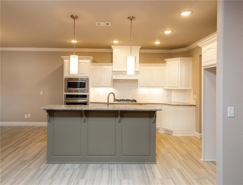 3502 Sw Brittany Rd - Photo 6 of 14