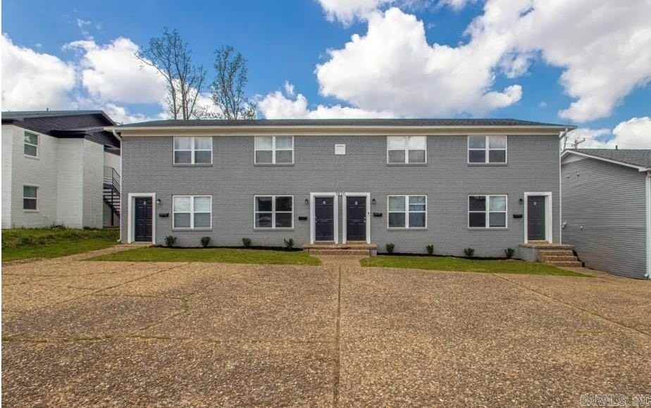 1820 Sanford Dr #4