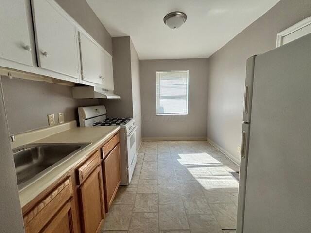 233 N James Rd #C - Photo 3 of 8