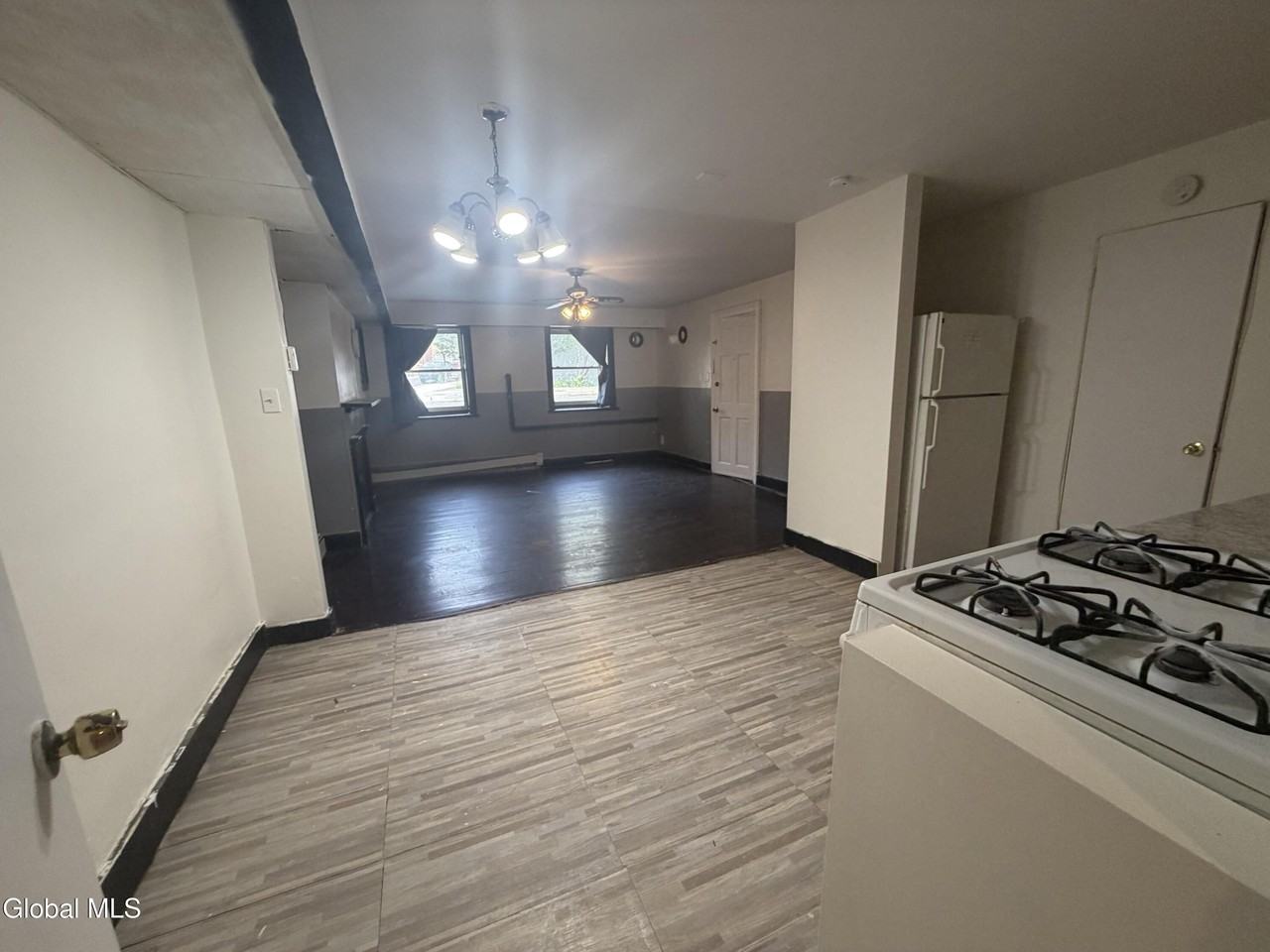 94 Philip St #1 - Photo 6 of 10