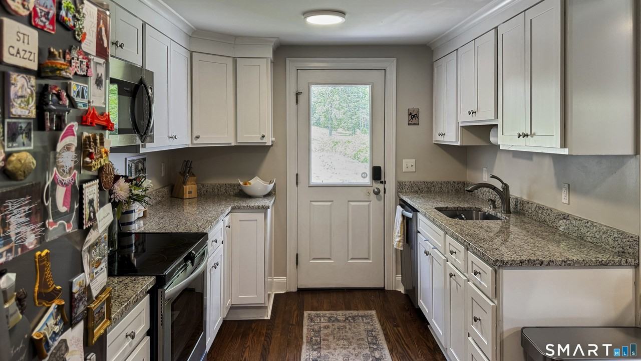 100 Gaylord Mountain Rd - Photo 7 of 13