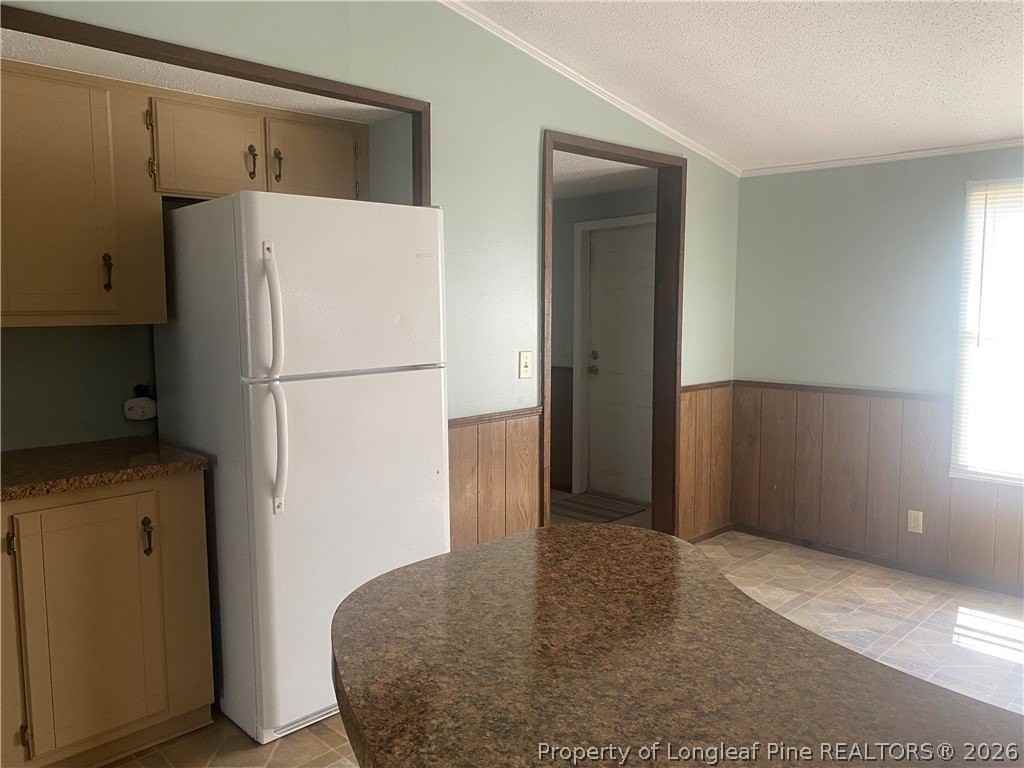 3462 Marty Cir - Photo 4 of 18