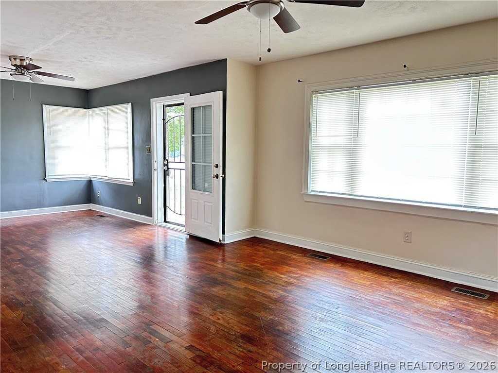 5200 Cypress Rd - Photo 3 of 9