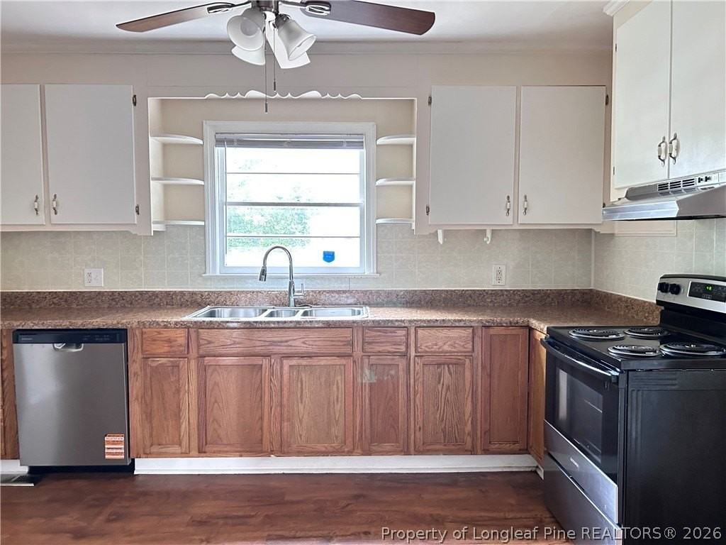 5200 Cypress Rd - Photo 4 of 9