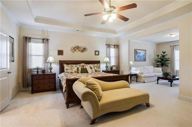 1440 Dahlia Dr - Photo 7 of 27