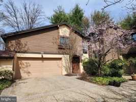 featured image of 254 Sayre Dr
