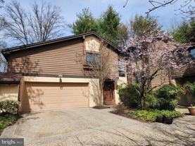 254 Sayre Dr - Photo 1 of 1