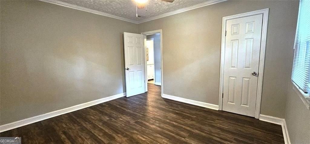 1007 Edie Ave Se - Photo 6 of 12