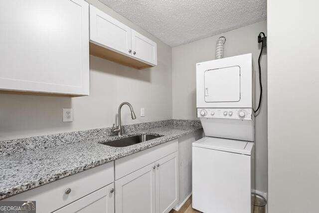 102 Cone St #B - Photo 4 of 19