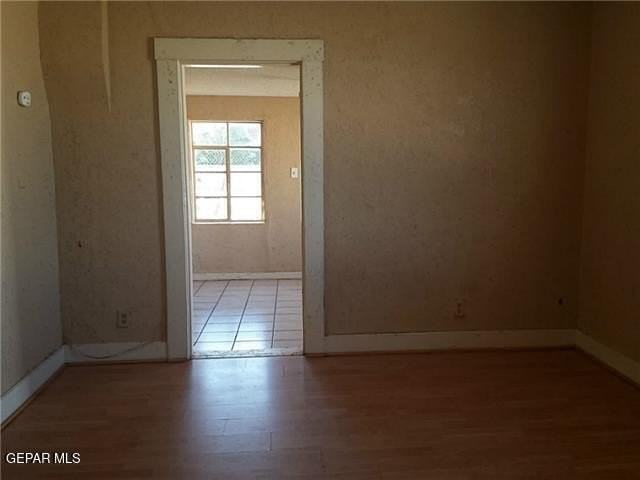 2201 Tremont Ave #B - Photo 6 of 8