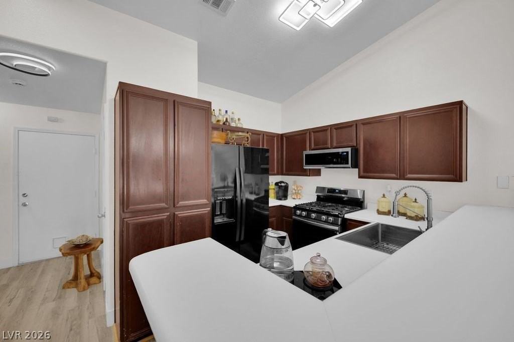 6469 Melody Rose Ave - Photo 4 of 26