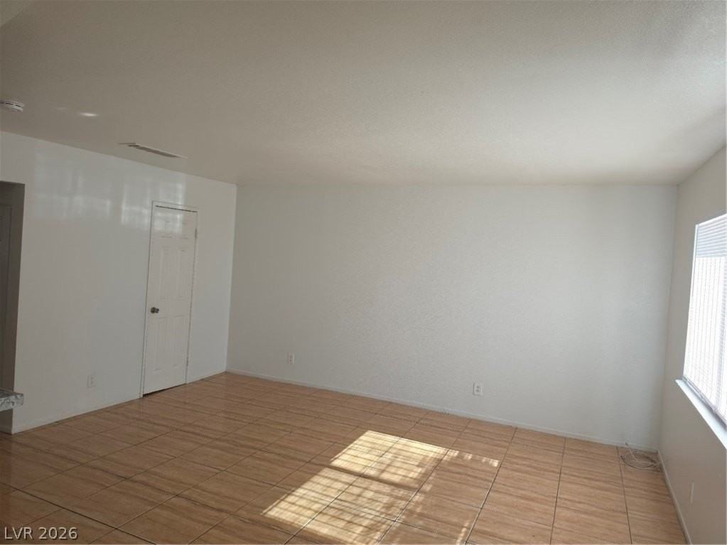 1809 Putnam Ave #0 - Photo 7 of 24