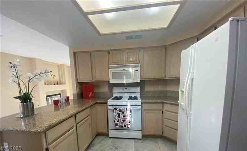 2413 Rice Flower Cir - Photo 7 of 21