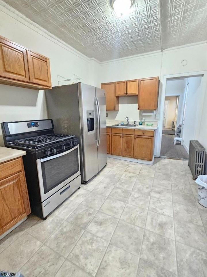 38A Thompson St - Photo 6 of 15