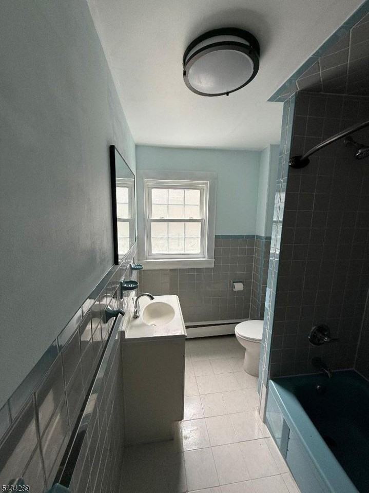 112 Stiles St - Photo 7 of 7