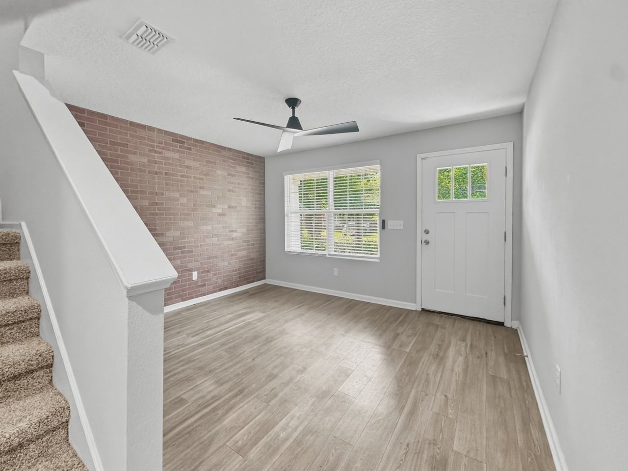 4006 College St #1 - Photo 6 of 18