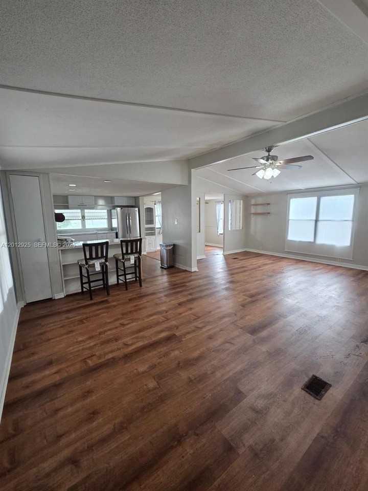 10909 Merrywood Dr #NA - Photo 3 of 14