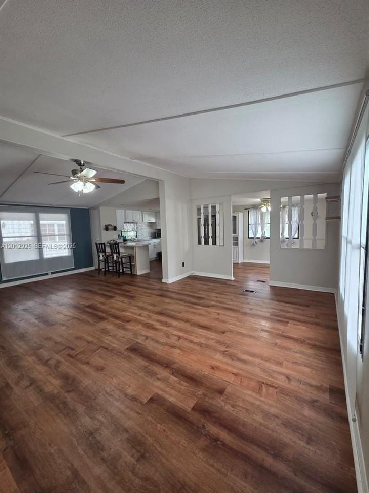 10909 Merrywood Dr #NA - Photo 6 of 14