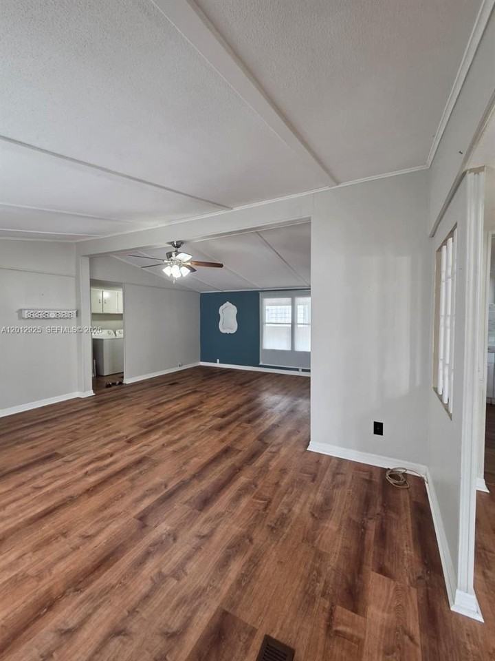 10909 Merrywood Dr #NA - Photo 7 of 14