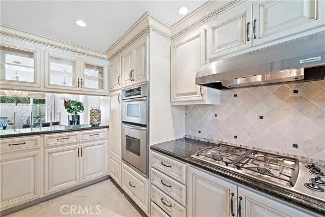 1507 Cornwall Ln - Photo 5 of 8