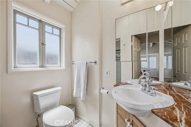 951 Glenneyre St - Photo 6 of 8