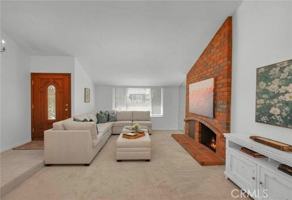 featured image of 4183 Paseo De Plata