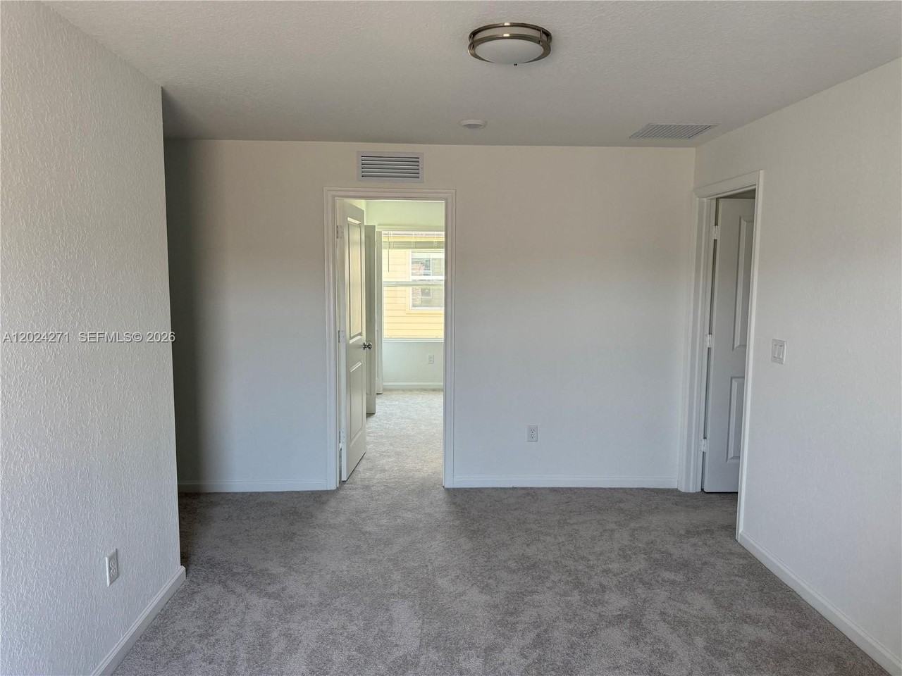693 Carlyle Way - Photo 5 of 19