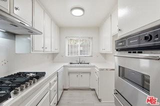 2332 S Beverly Glen Blvd #3 - Photo 5 of 8